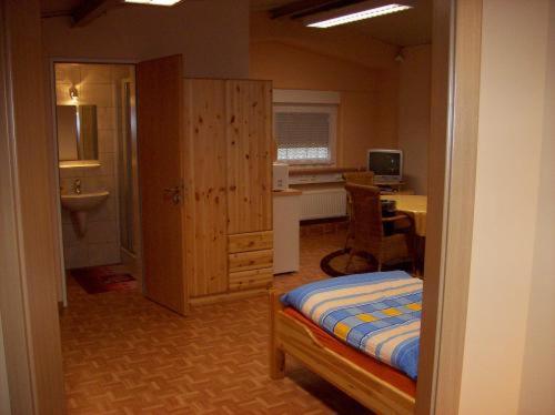 Econo Motel Goelzer بوخنبورن المظهر الخارجي الصورة